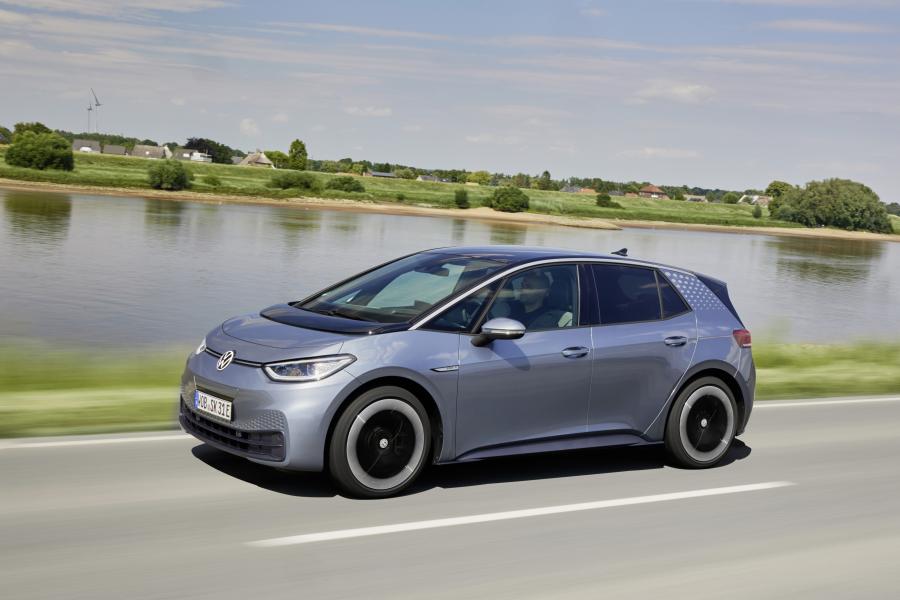 Volkswagen ID.3 Pro S 2020 года  (WW) (фото 2 из 19)